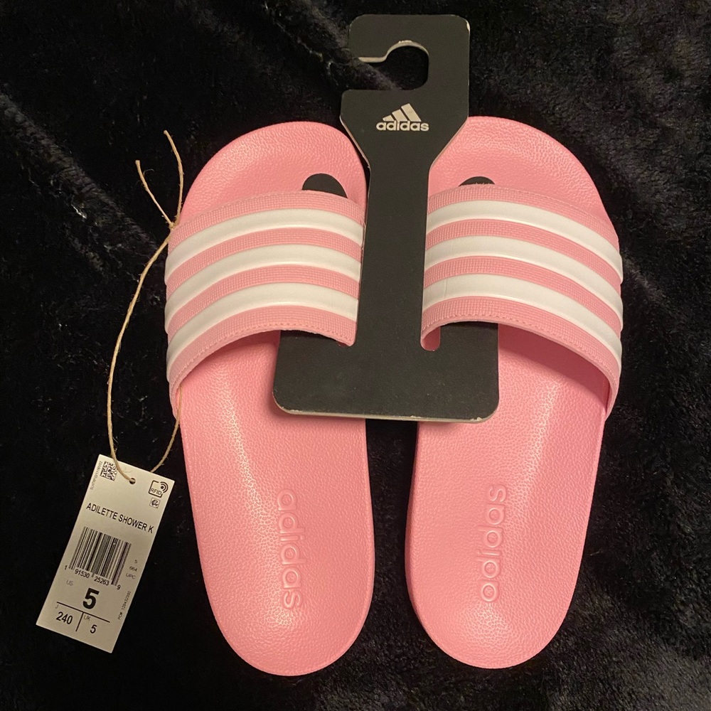Adidas Adilette womens 6 kids 5 slides real pink shower sandals new with tags.